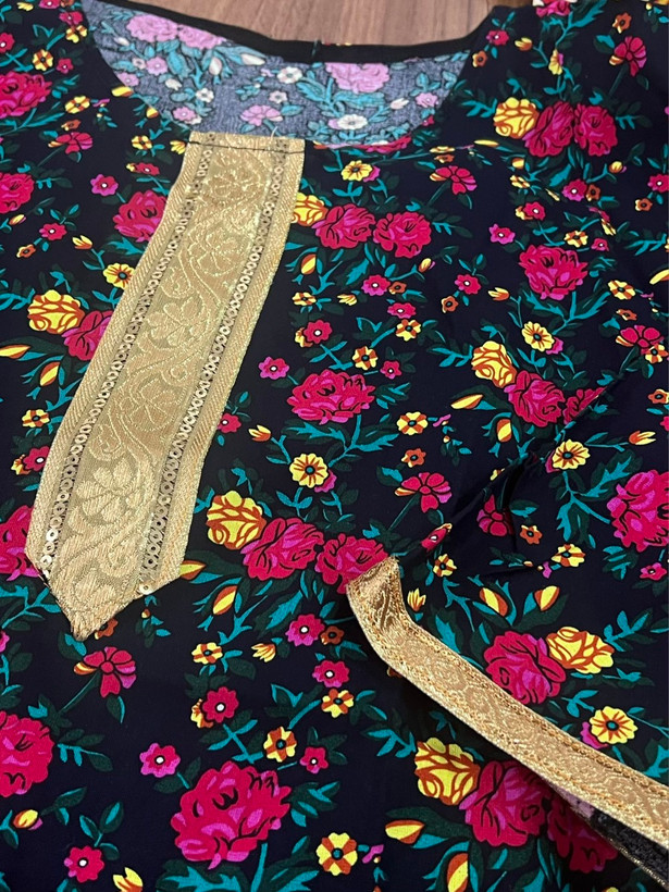 پیراهن نخی گل ریز